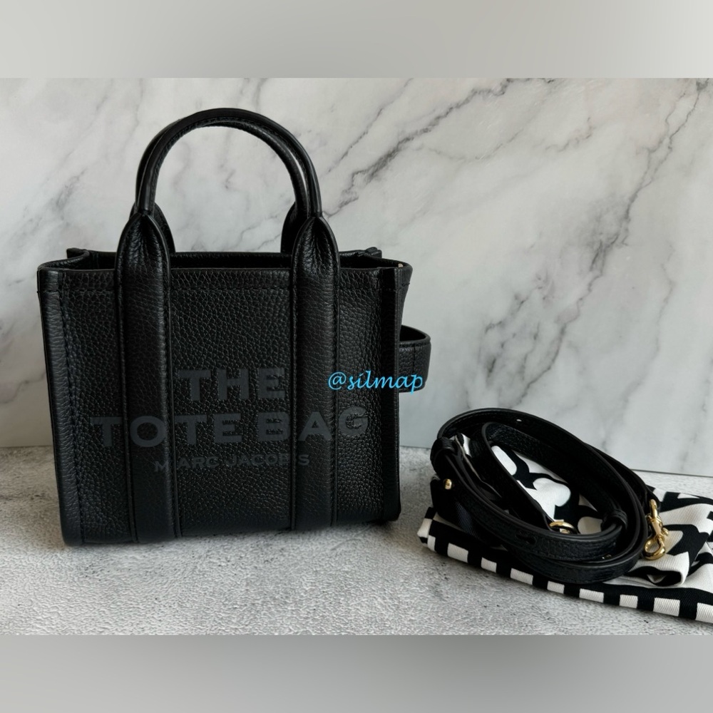 NWT - Marc Jacobs The Leather Mini Tote Bag - Black